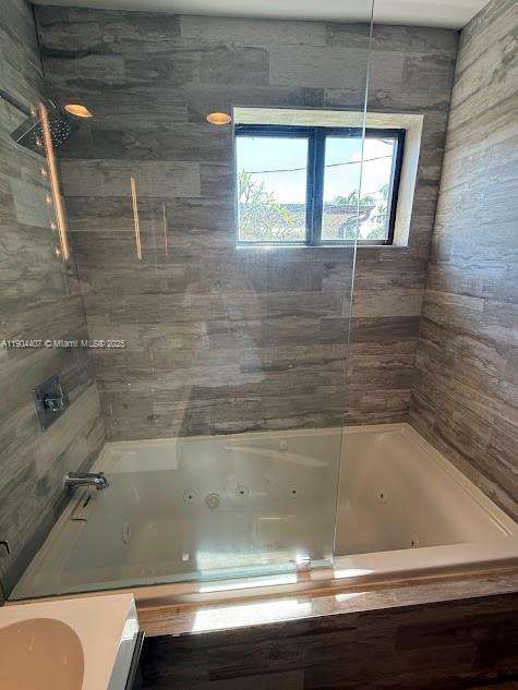 Small Image of 4902 SOUTH WEST 87TH PL, Miami Number 35