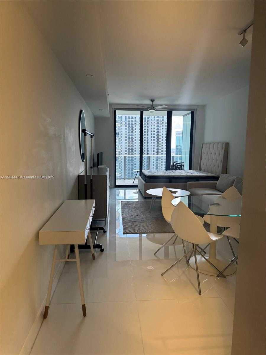 Small Image of 1010 BRICKELL AVE #2510, Miami Number 2