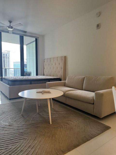Small Image of 1010 BRICKELL AVE #2510, Miami Number 5