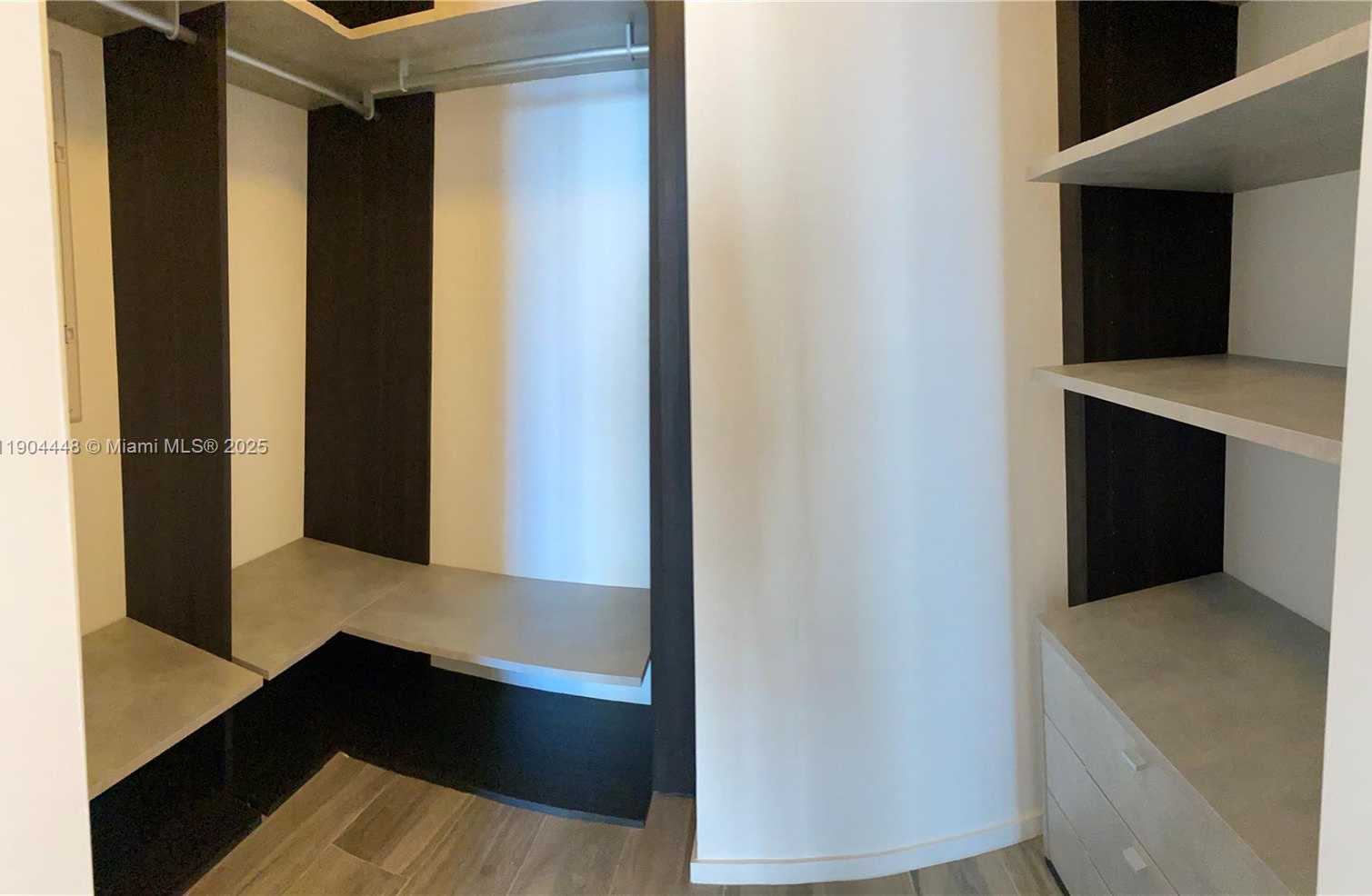 Small Image of 801 SOUTH MIAMI AVE #3410, Miami Number 12