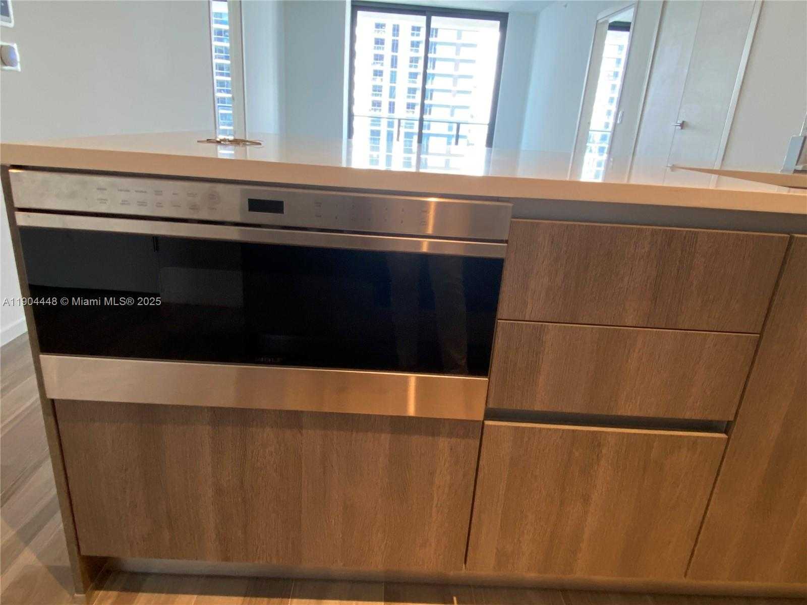 Small Image of 801 SOUTH MIAMI AVE #3410, Miami Number 23