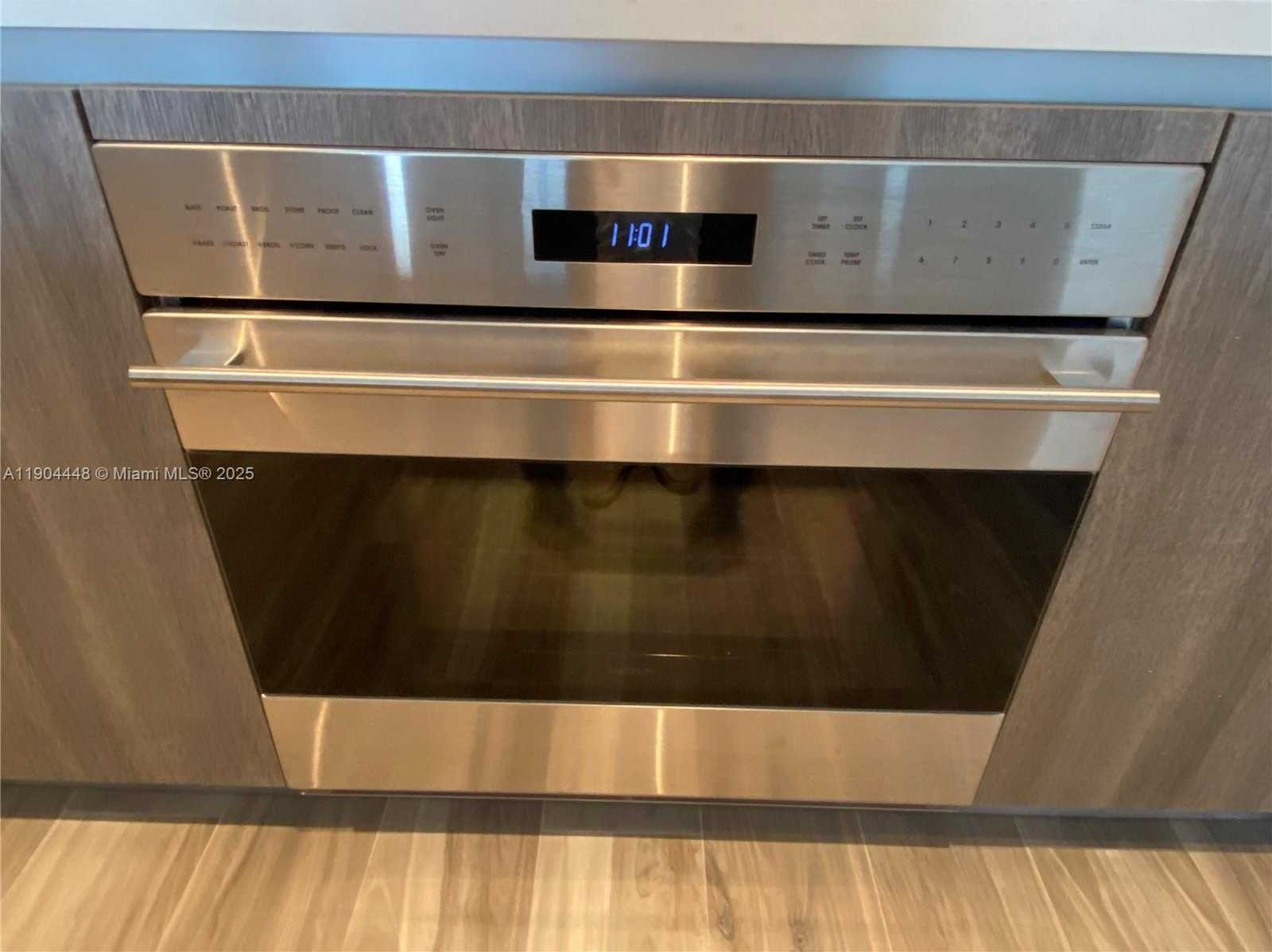 Small Image of 801 SOUTH MIAMI AVE #3410, Miami Number 25