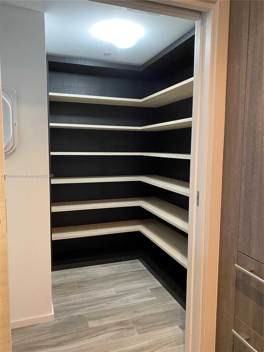 Small Image of 801 SOUTH MIAMI AVE #3410, Miami Number 27