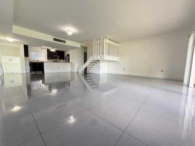 Small Image of 515 WEST PARK DR #2, Miami Number 14