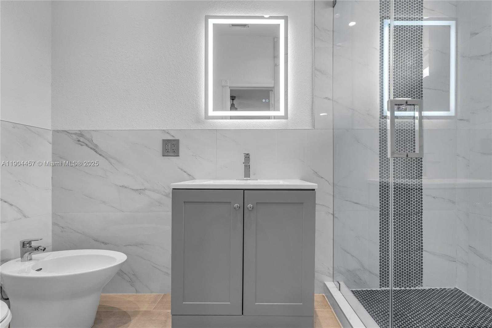 Small Image of 1541 EAST 6TH CT #2, Hialeah Number 20