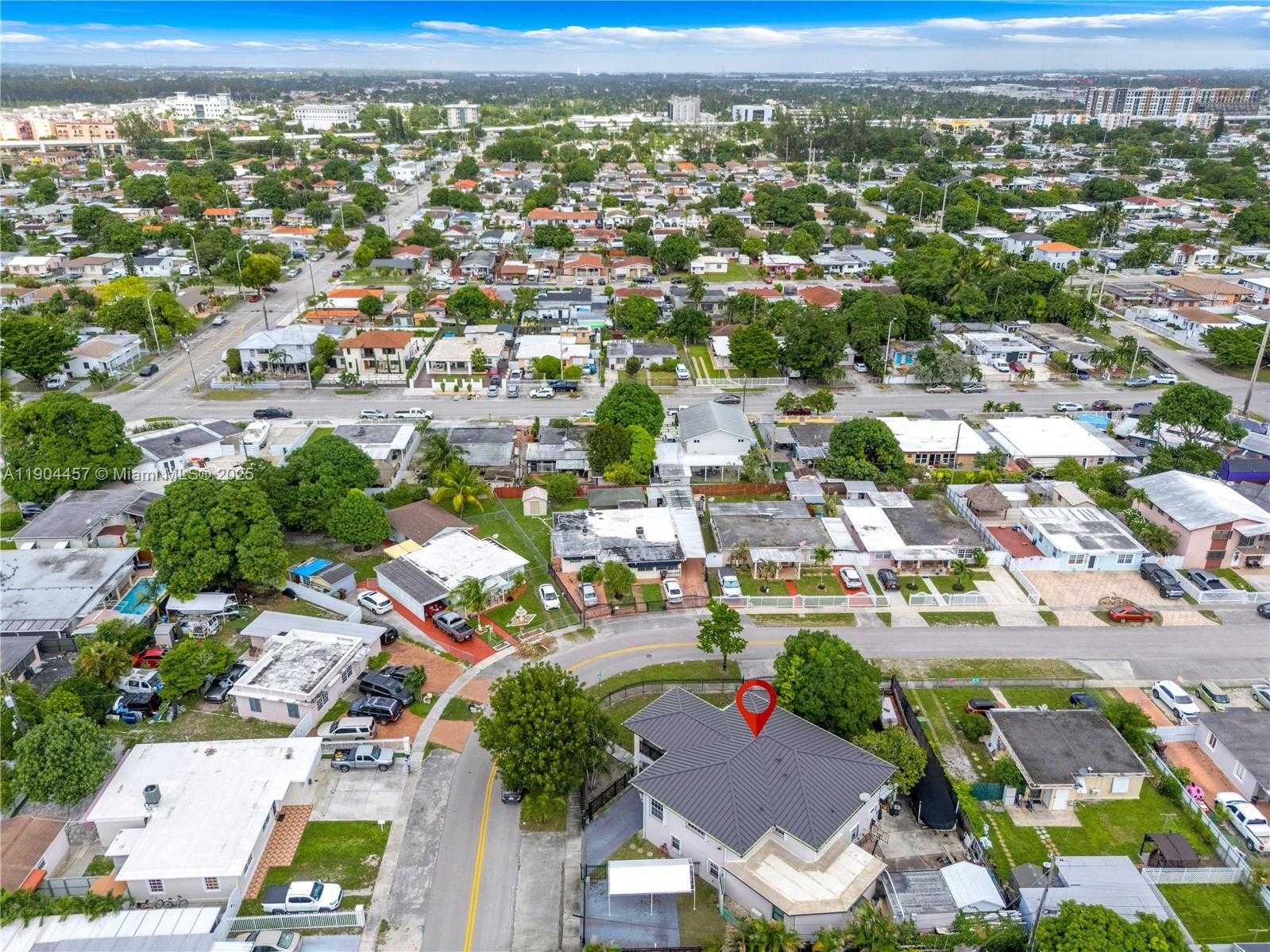 Small Image of 1541 EAST 6TH CT #2, Hialeah Number 40