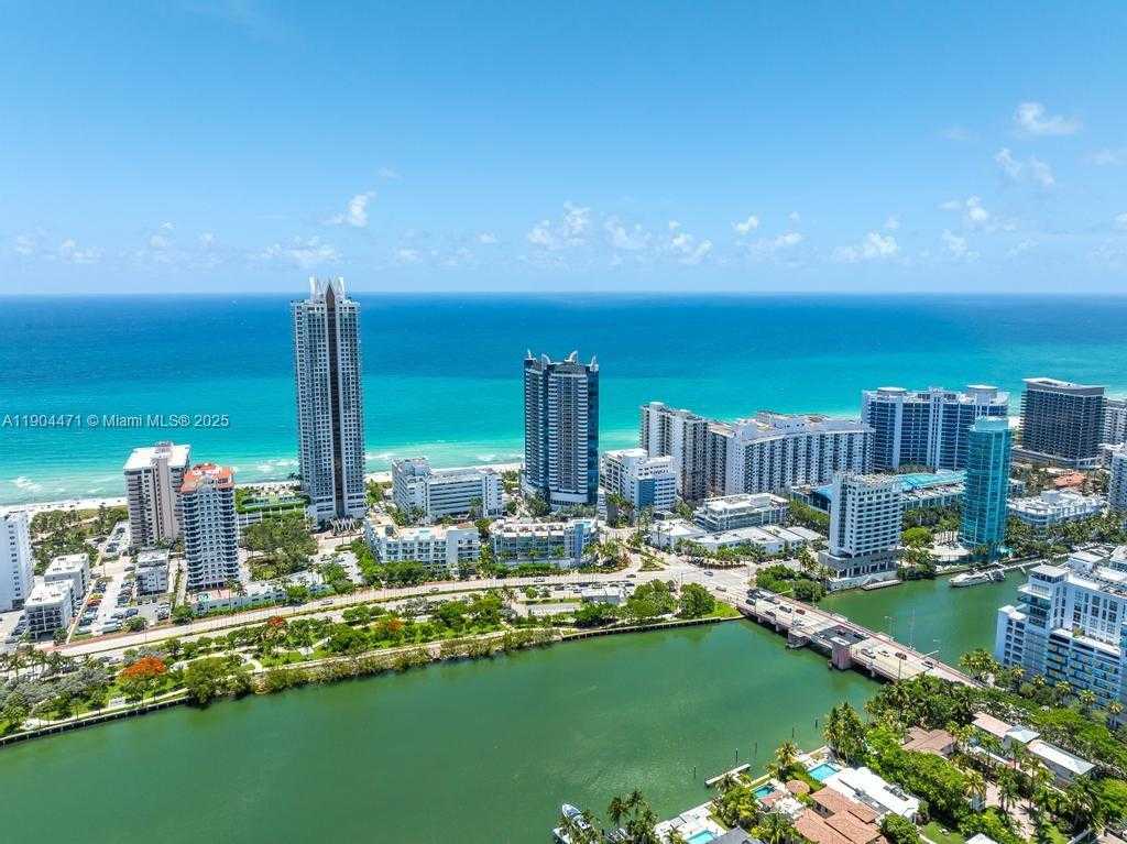 Small Image of 6301 COLLINS AVE #1405, Miami Beach Number 1