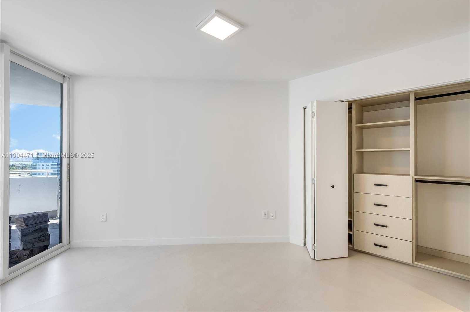 Small Image of 6301 COLLINS AVE #1405, Miami Beach Number 20