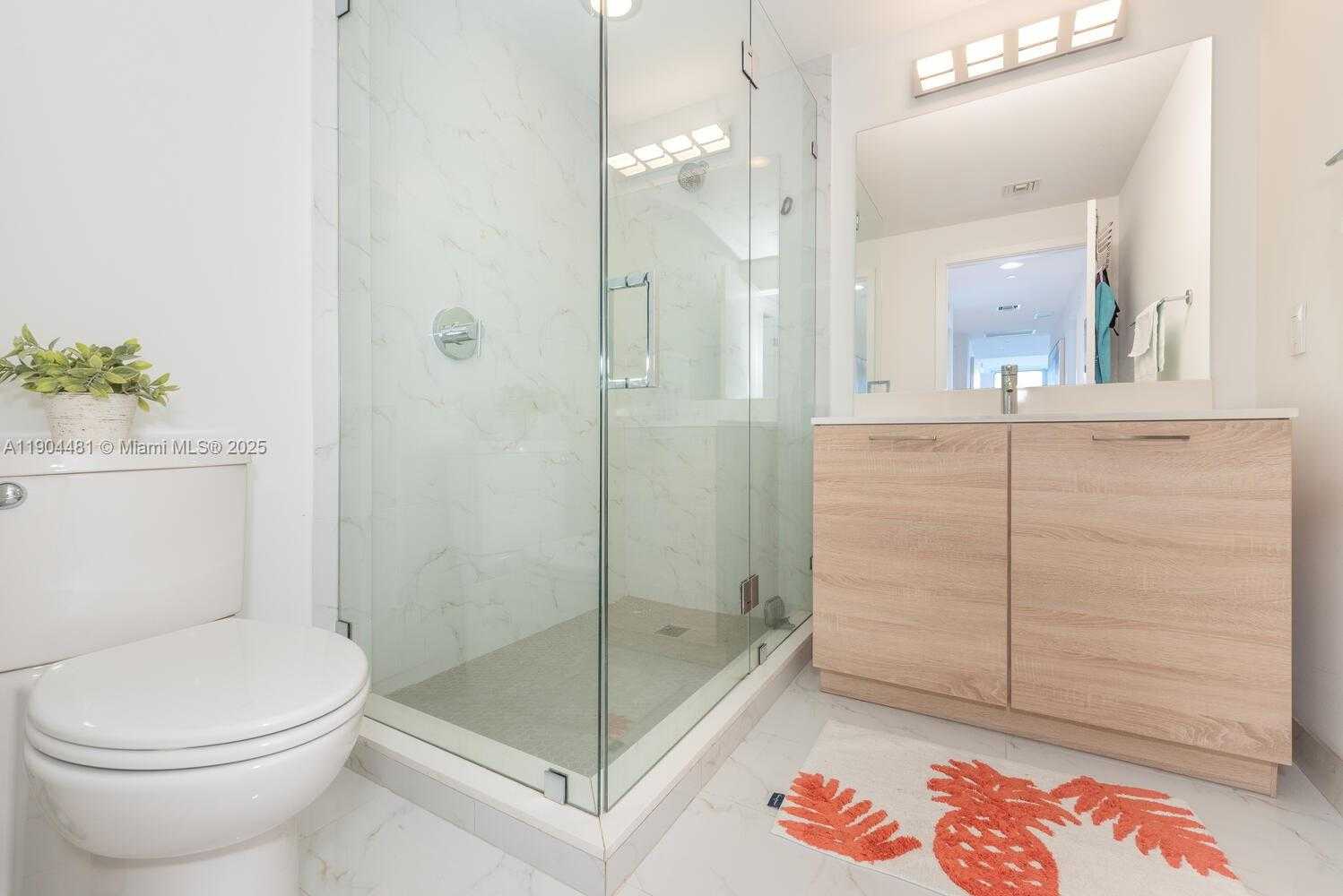 Imagen de Pequeño Objeto