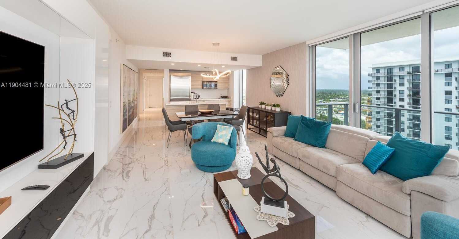 Imagen de Pequeño Objeto