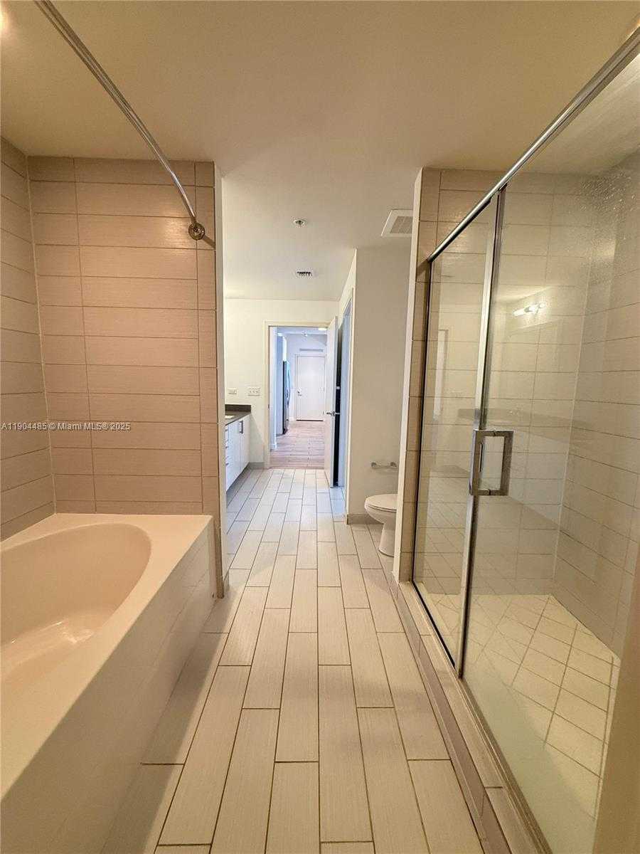 Small Image of 999 SOUTH WEST 1ST AVE #1915, Miami Number 13