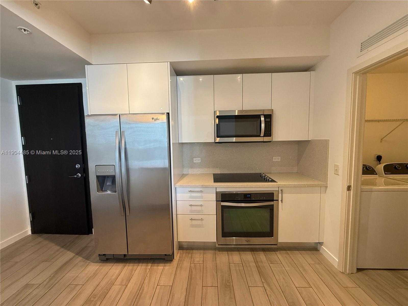 Small Image of 999 SOUTH WEST 1ST AVE #1915, Miami Number 5