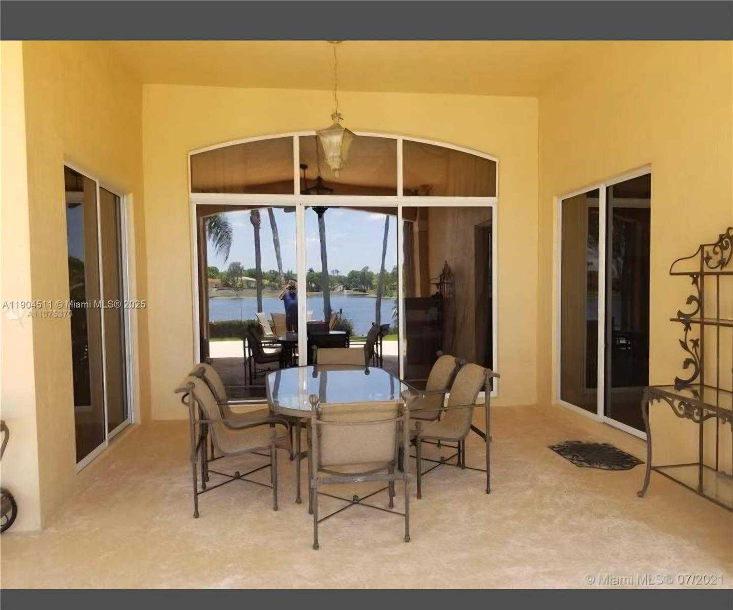 Small Image of 4045 SOUTH WEST 151ST TER, Miramar Number 21