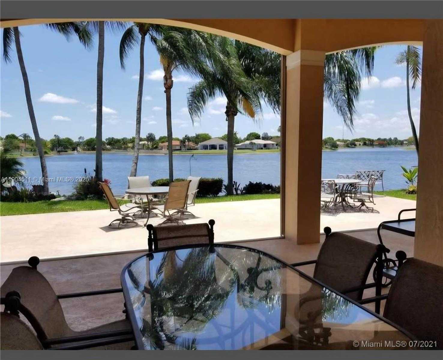 Small Image of 4045 SOUTH WEST 151ST TER, Miramar Number 22