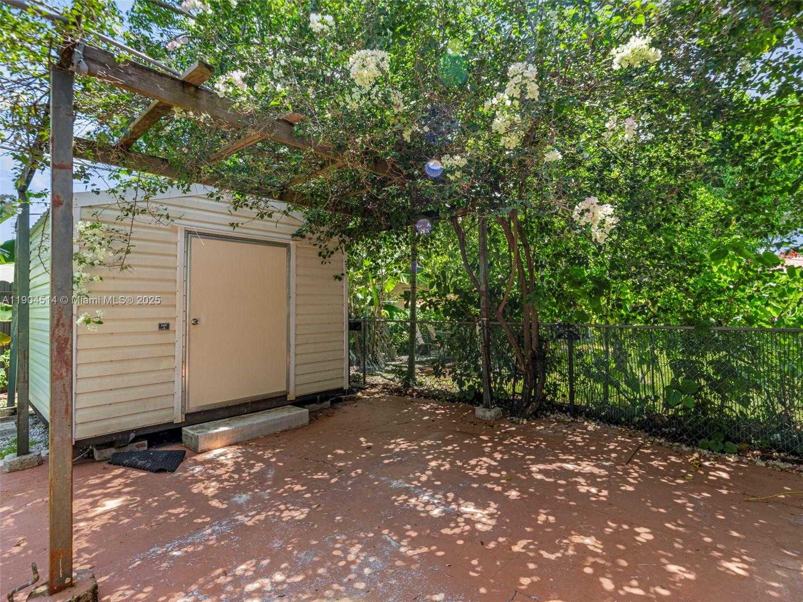 Small Image of 4850 SOUTH WEST 5TH TER, Miami Number 14