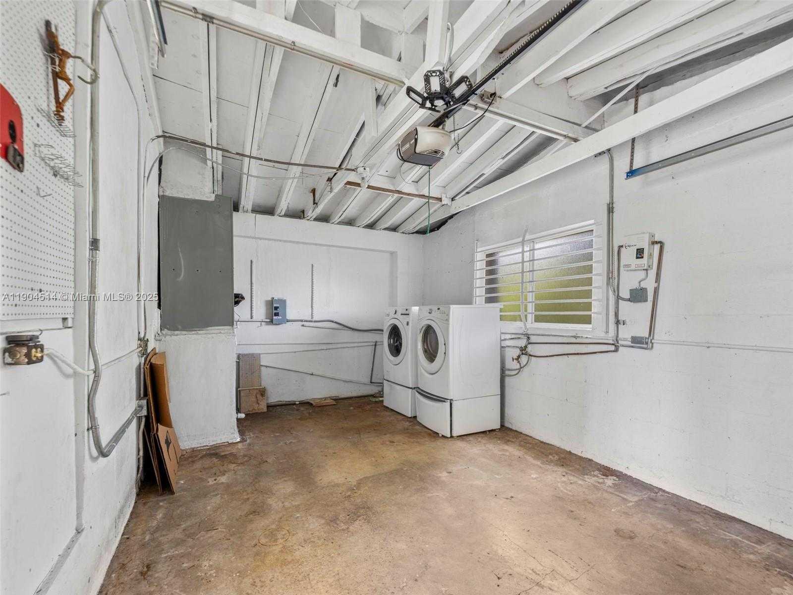 Small Image of 4850 SOUTH WEST 5TH TER, Miami Number 15