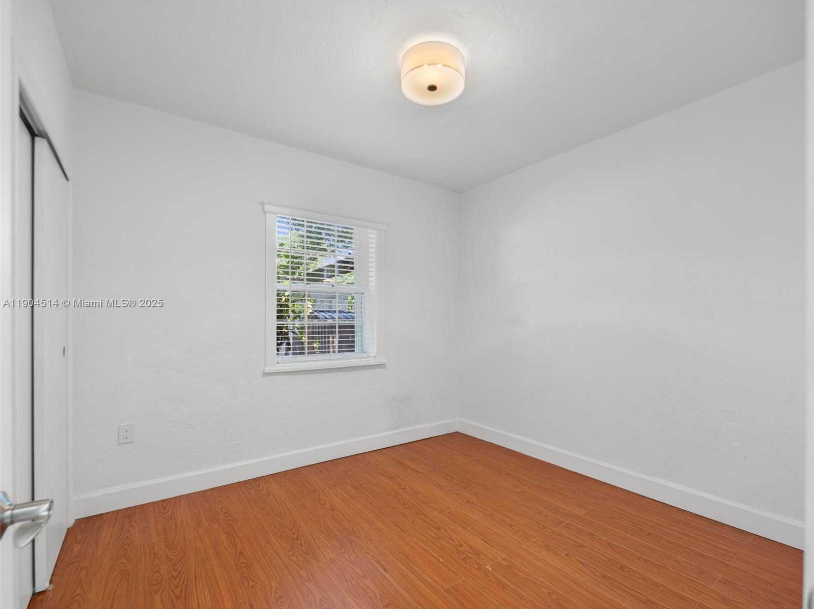 Small Image of 4850 SOUTH WEST 5TH TER, Miami Number 20