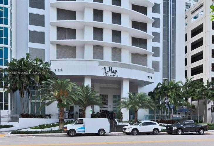Small Image of 950 BRICKELL BAY DR #1805, Miami Number 1