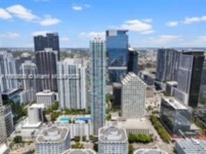 Small Image of 950 BRICKELL BAY DR #1805, Miami Number 19