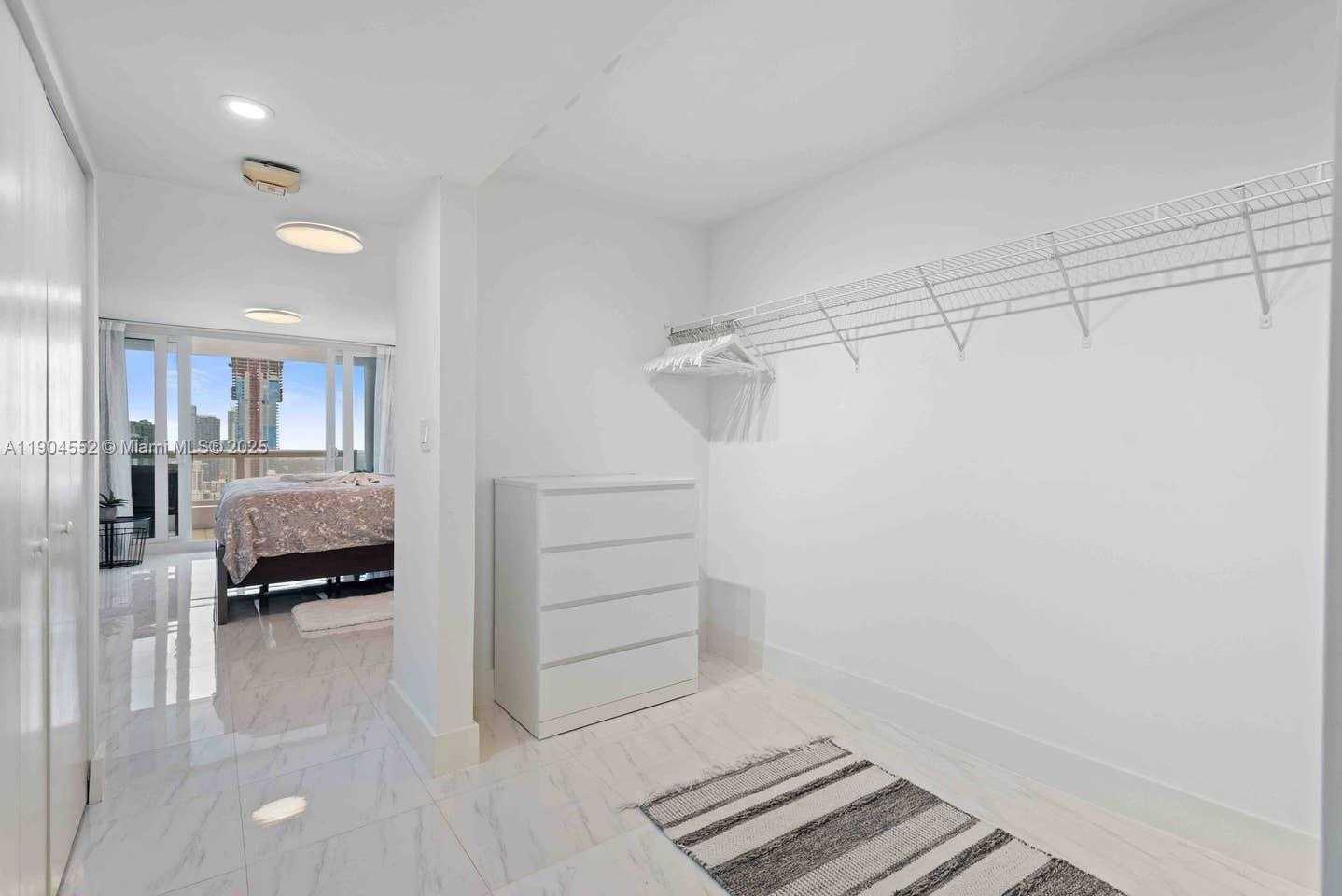 Small Image of 1717 NORTH BAYSHORE DR #C-4037, Miami Number 14