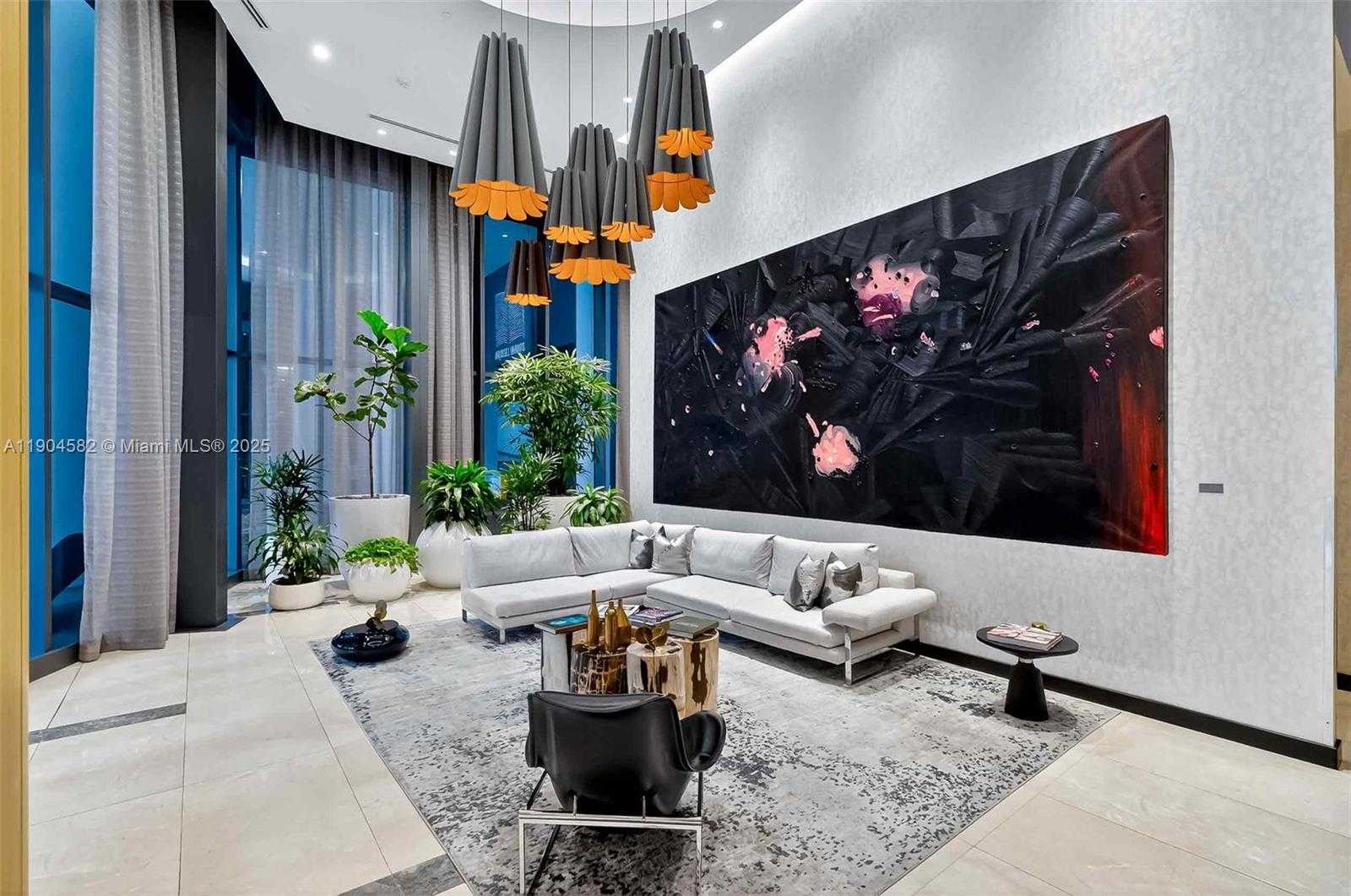 Imagen de Pequeño Objeto