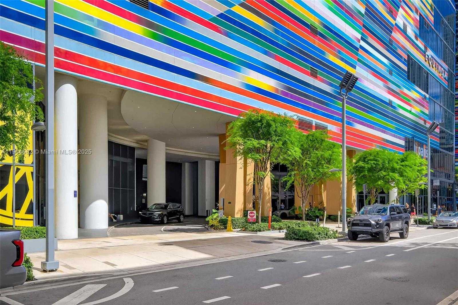 Imagen de Pequeño Objeto