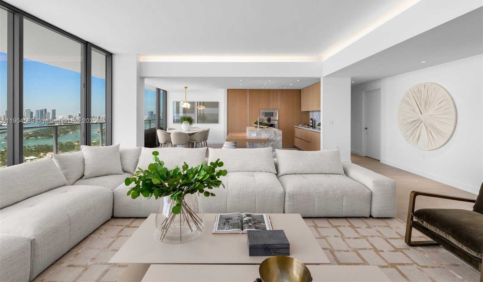 Small Image of 500 ALTON ROAD #4202, Miami Beach Number 4