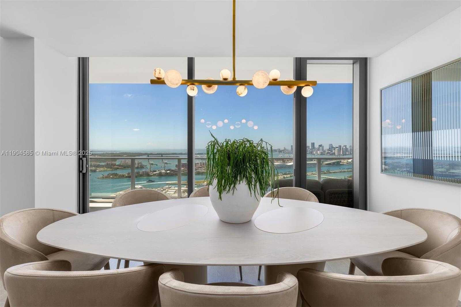 Small Image of 500 ALTON ROAD #4202, Miami Beach Number 7