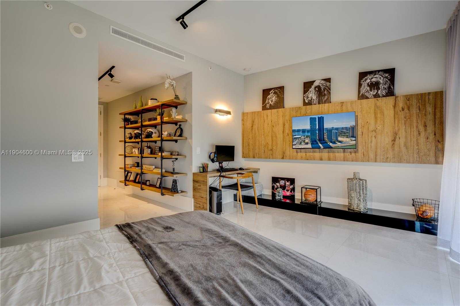 Small Image of 18555 COLLINS AVE #2403, Sunny Isles Beach Number 17