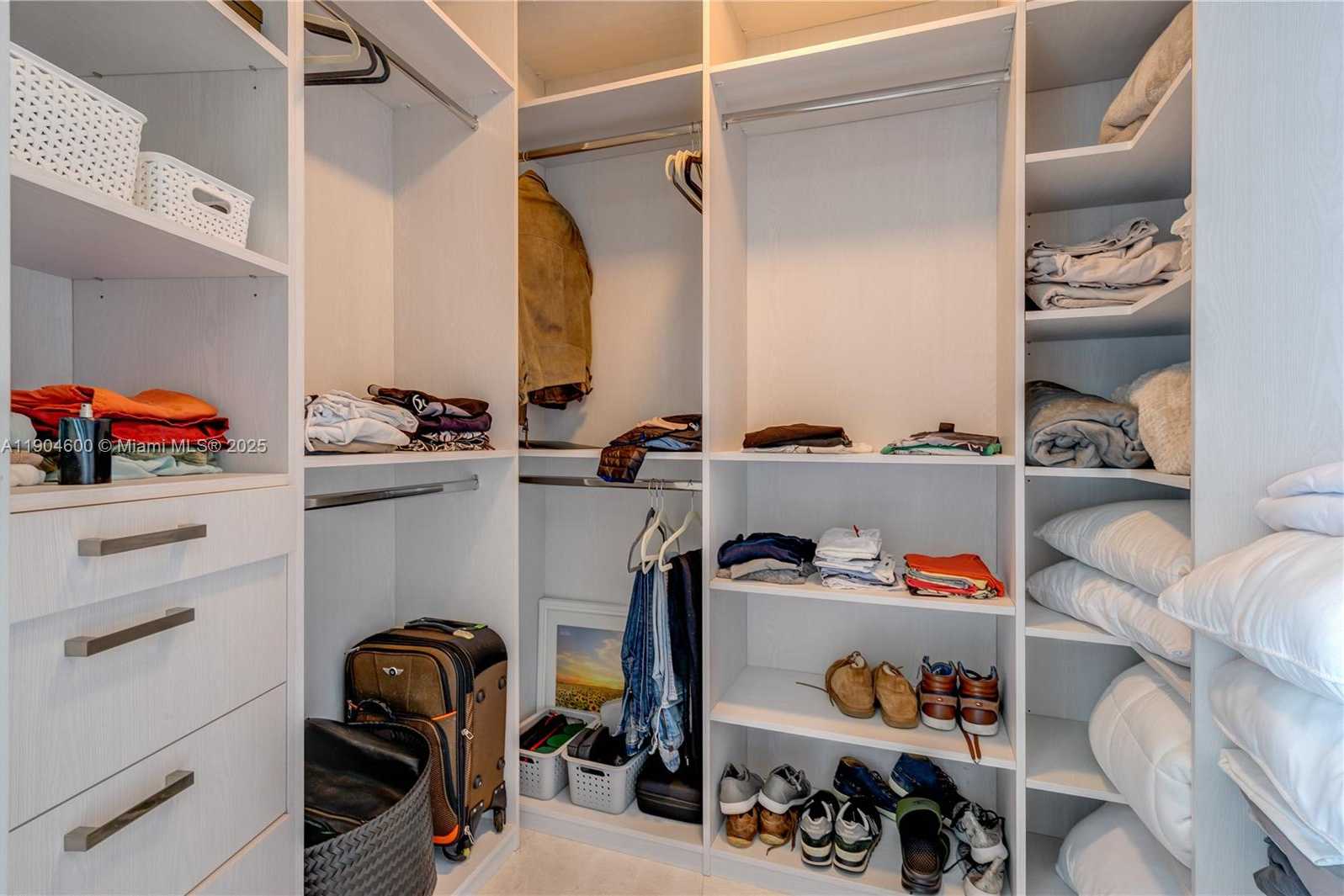 Small Image of 18555 COLLINS AVE #2403, Sunny Isles Beach Number 19