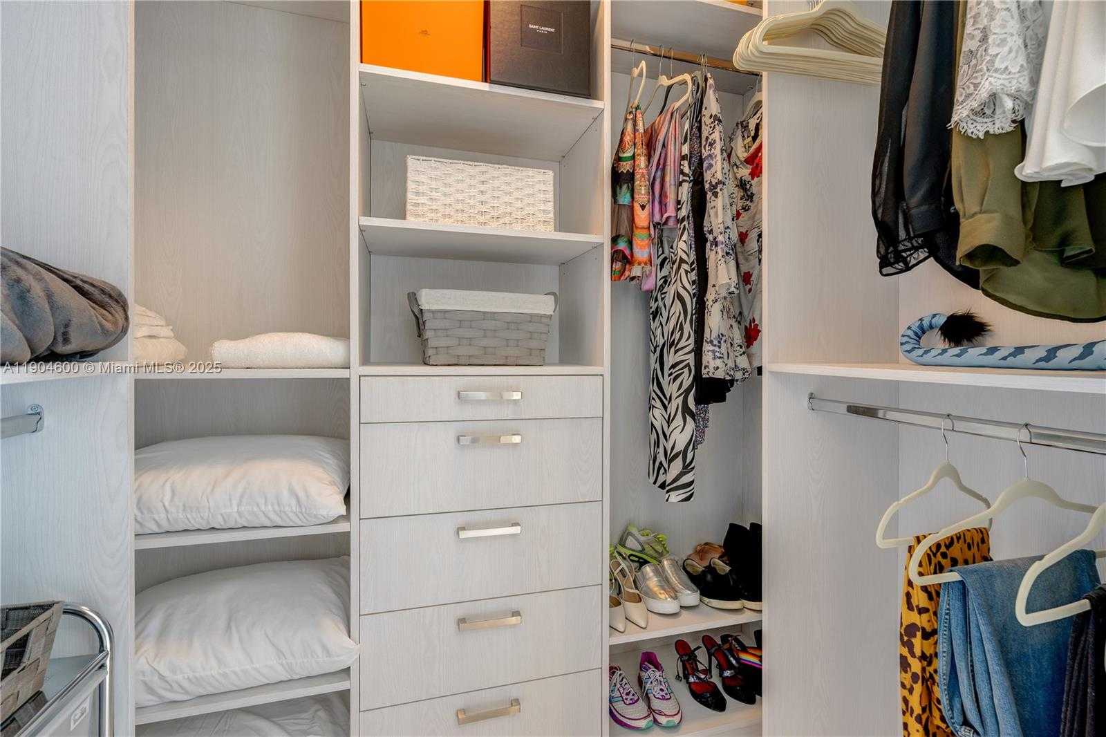 Small Image of 18555 COLLINS AVE #2403, Sunny Isles Beach Number 25