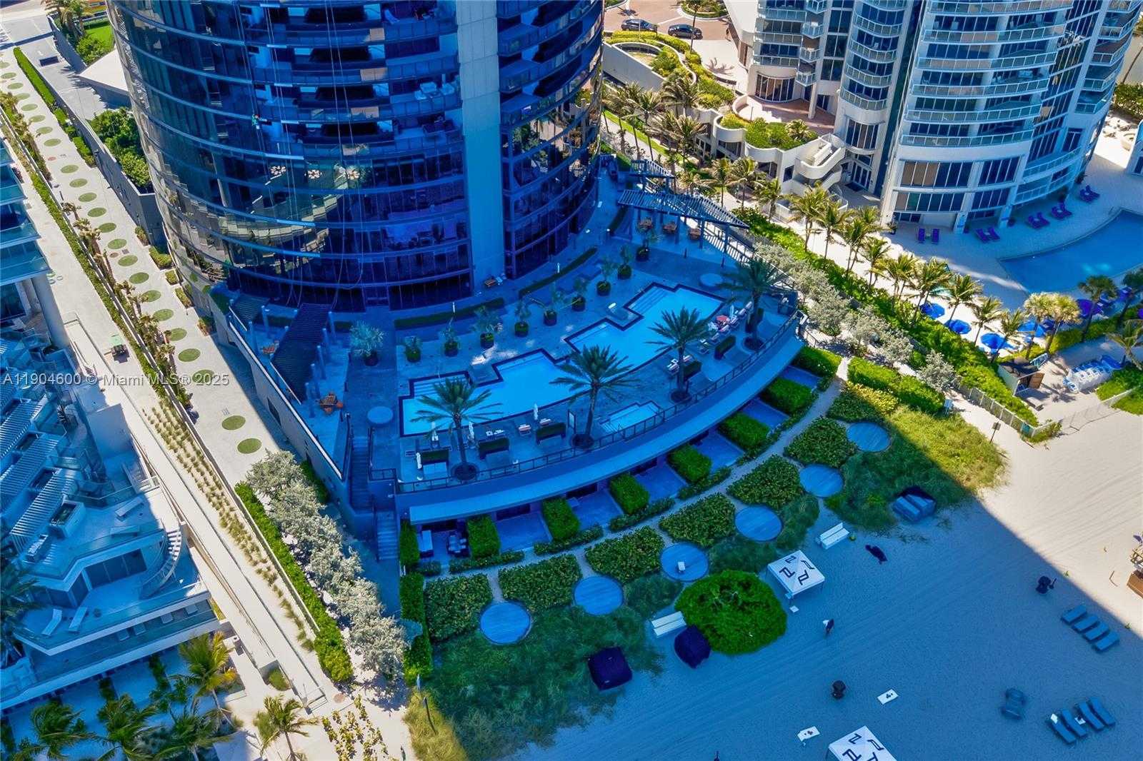 Small Image of 18555 COLLINS AVE #2403, Sunny Isles Beach Number 35