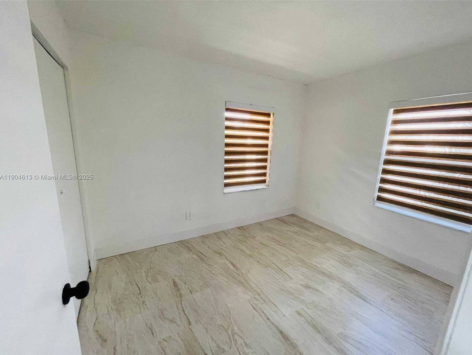 Small Image of 12740 SOUTH WEST 249TH TER, Homestead Number 14