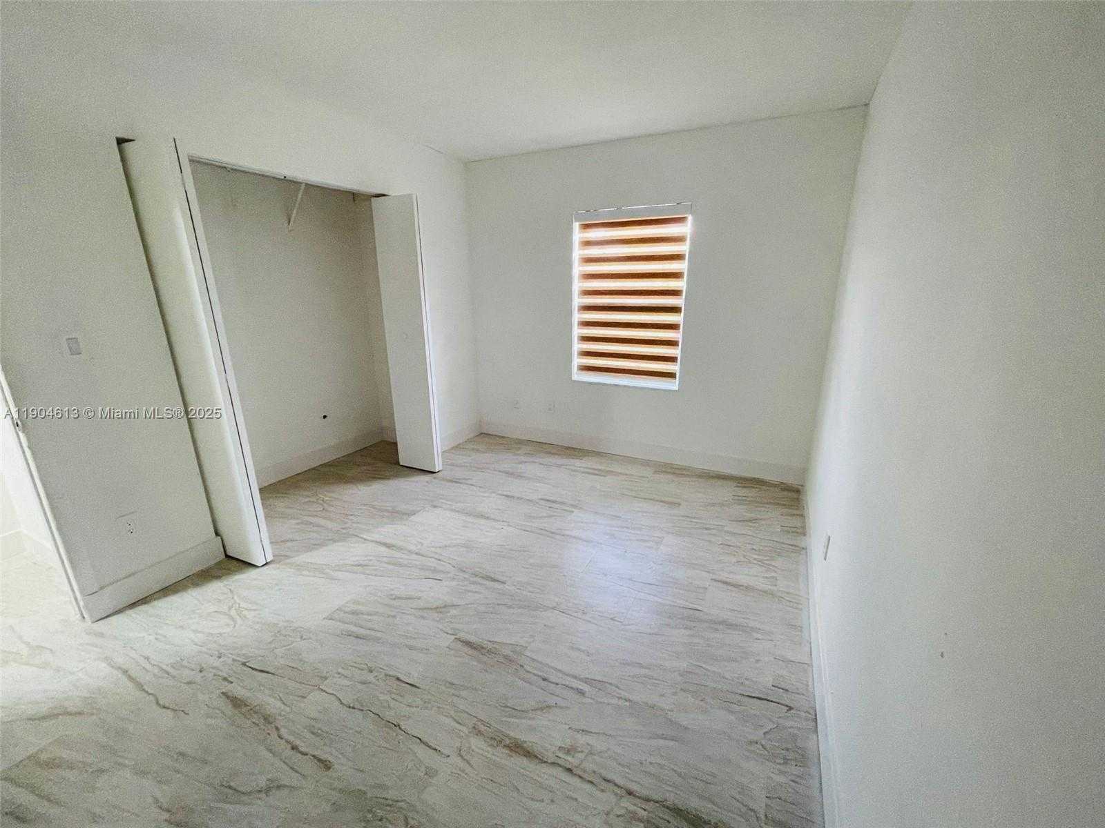 Small Image of 12740 SOUTH WEST 249TH TER, Homestead Number 16