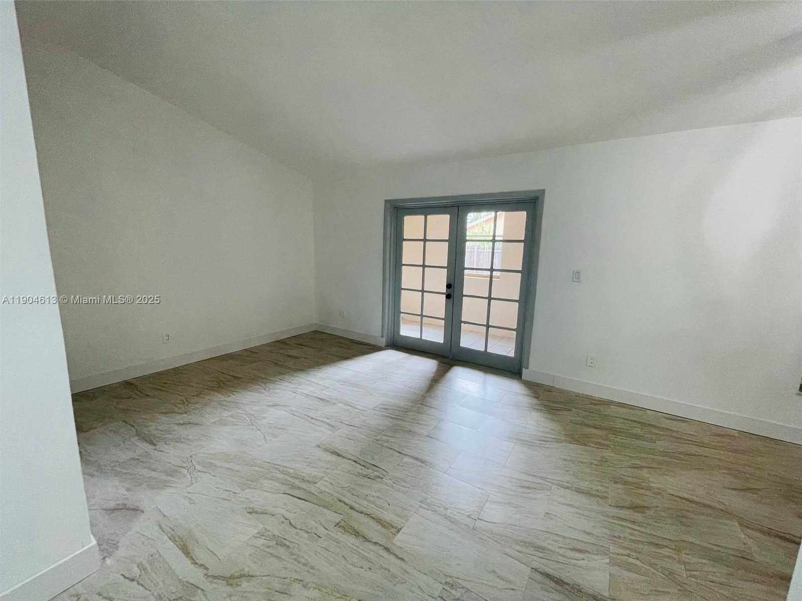 Small Image of 12740 SOUTH WEST 249TH TER, Homestead Number 2