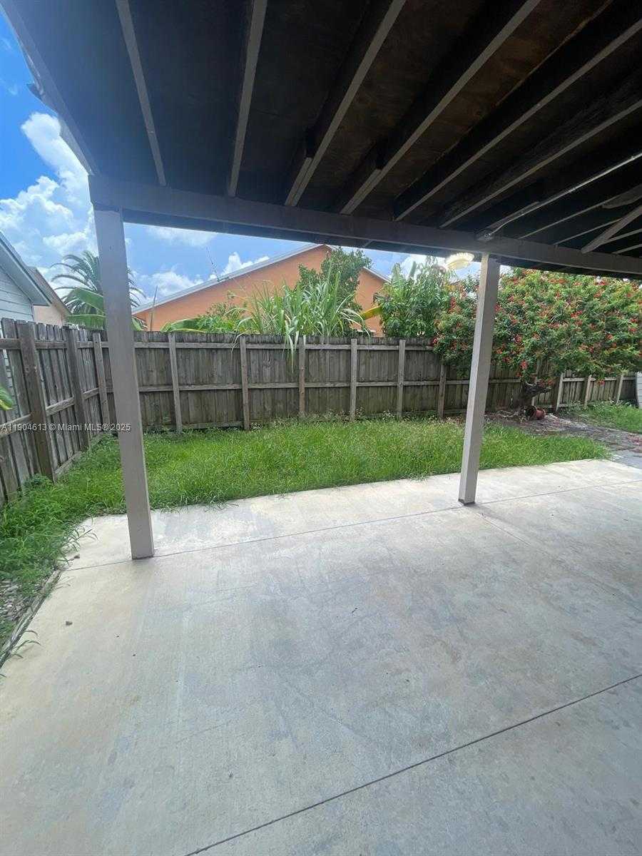 Small Image of 12740 SOUTH WEST 249TH TER, Homestead Number 25