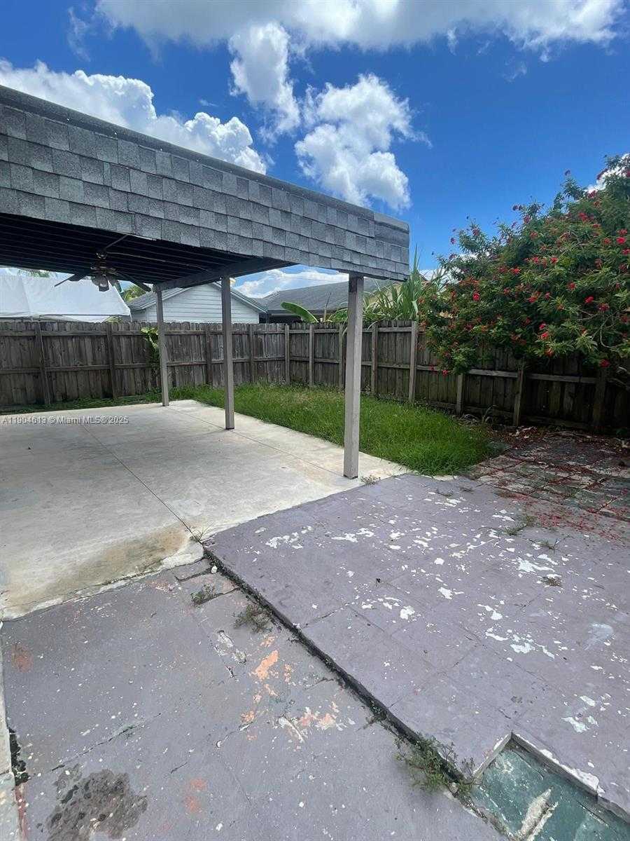 Small Image of 12740 SOUTH WEST 249TH TER, Homestead Number 26