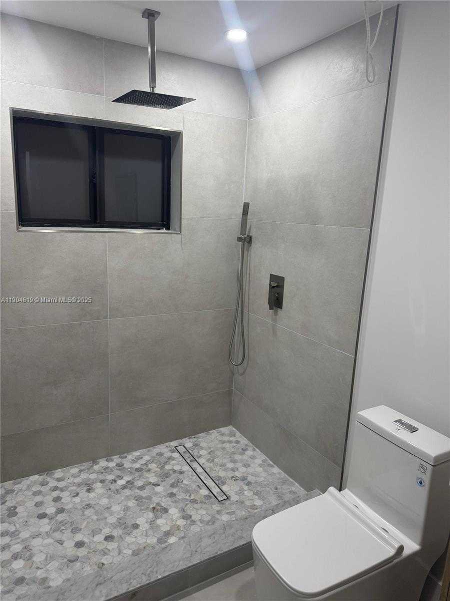 Small Image of 9410 SOUTH WEST 55TH STREET, Miami Number 11