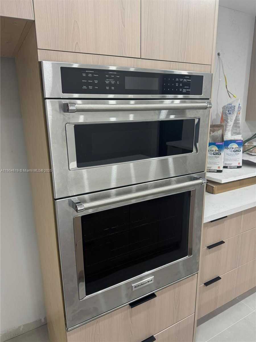 Small Image of 9410 SOUTH WEST 55TH STREET, Miami Number 17