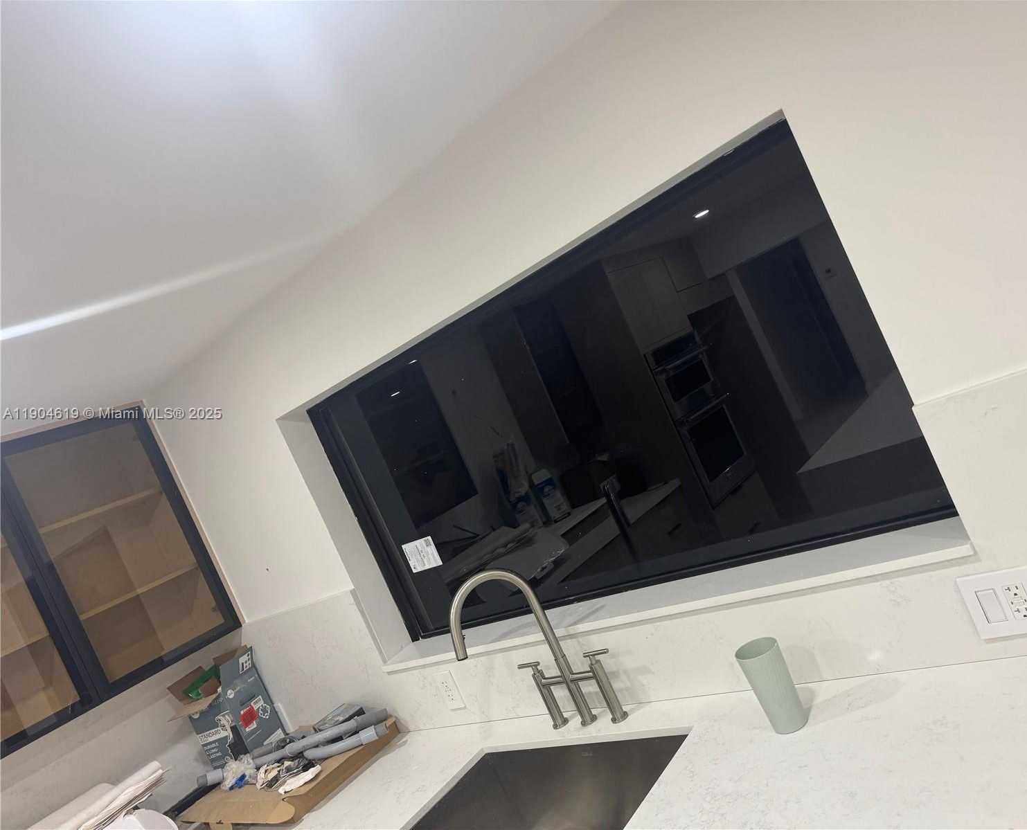 Small Image of 9410 SOUTH WEST 55TH STREET, Miami Number 18