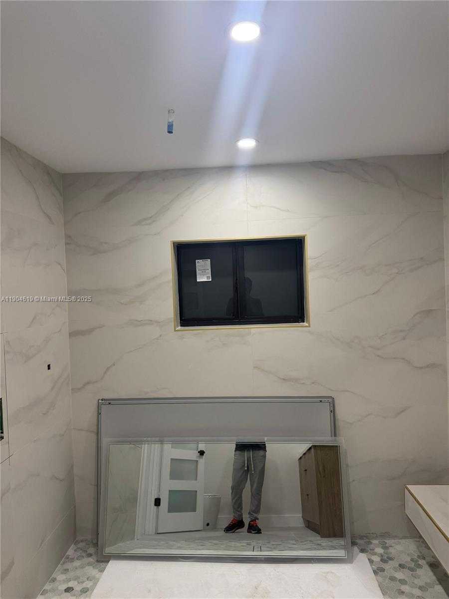 Small Image of 9410 SOUTH WEST 55TH STREET, Miami Number 24