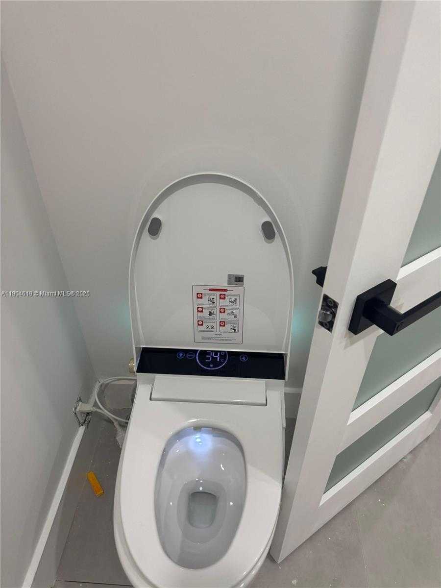 Small Image of 9410 SOUTH WEST 55TH STREET, Miami Number 26