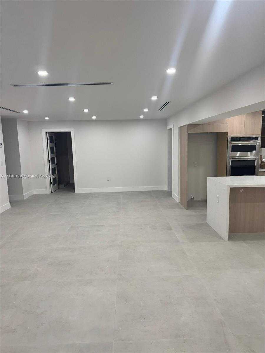 Small Image of 9410 SOUTH WEST 55TH STREET, Miami Number 28