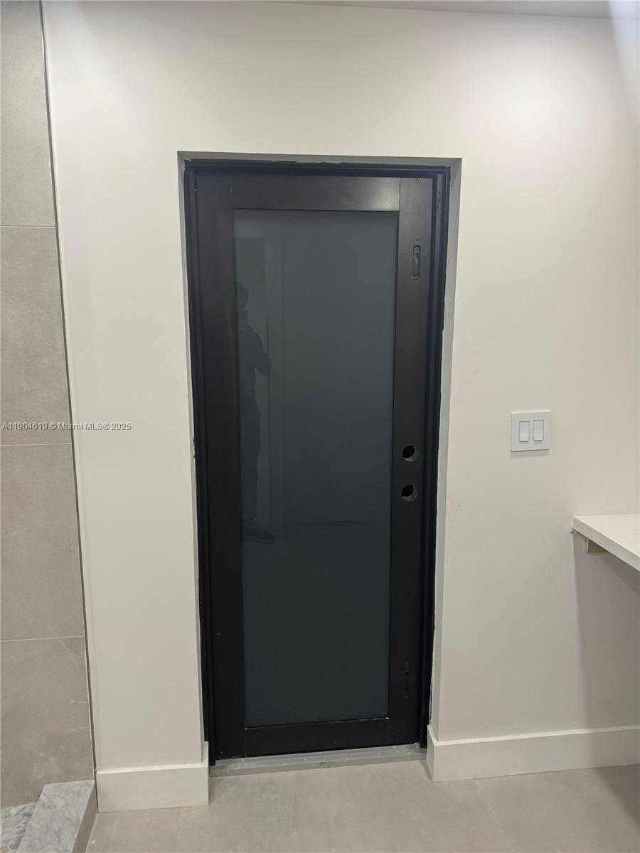 Small Image of 9410 SOUTH WEST 55TH STREET, Miami Number 8