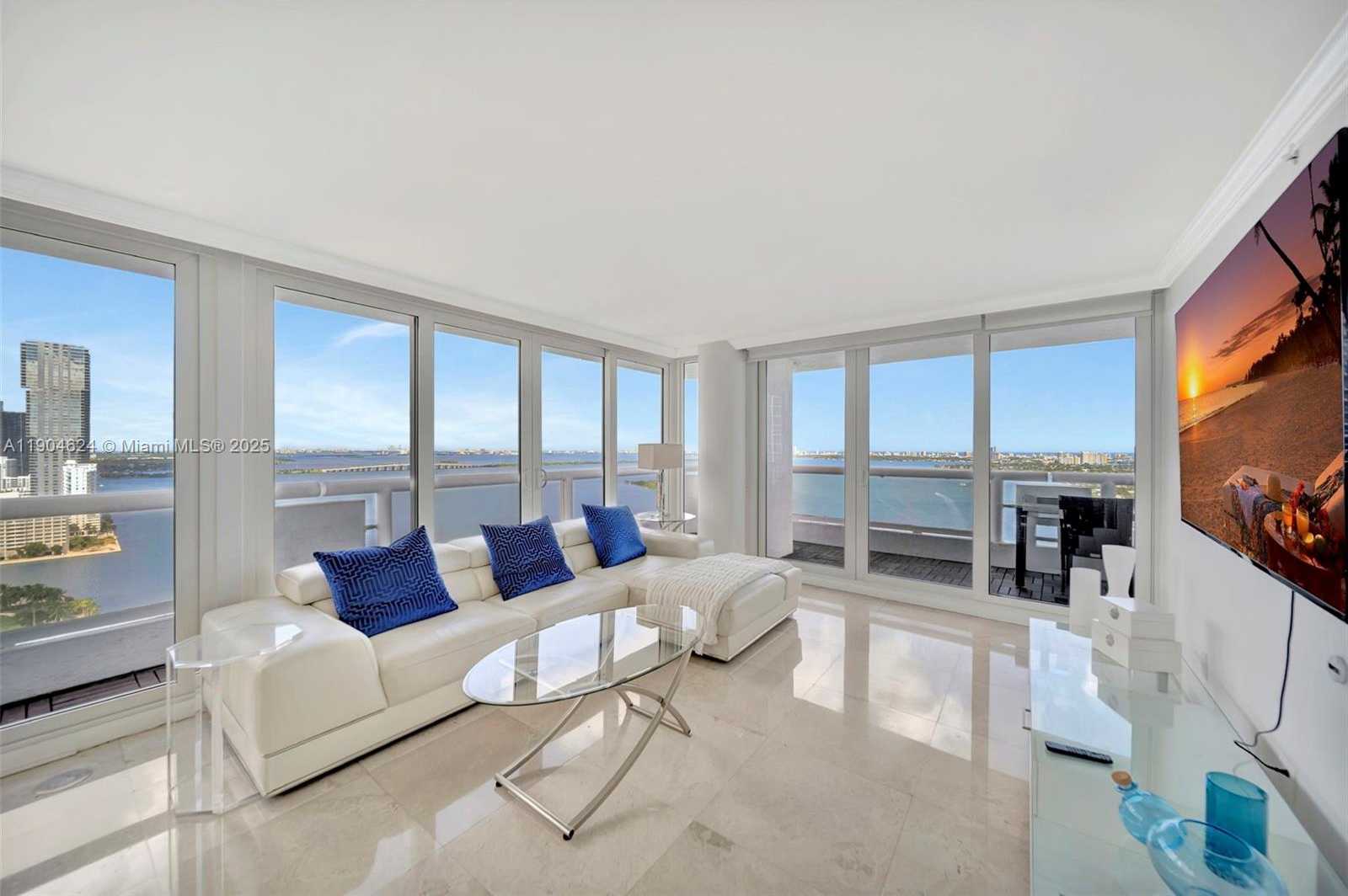 Small Image of 1717 NORTH BAYSHORE DR #A-3534, Miami Number 19