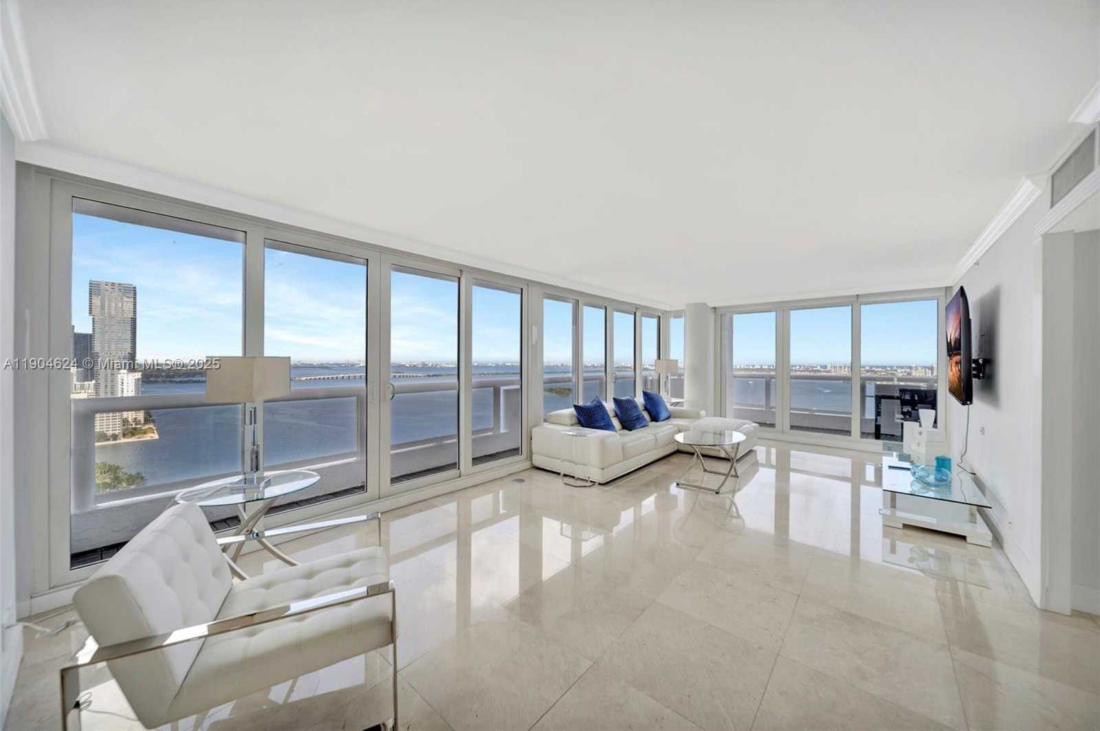 Small Image of 1717 NORTH BAYSHORE DR #A-3534, Miami Number 20