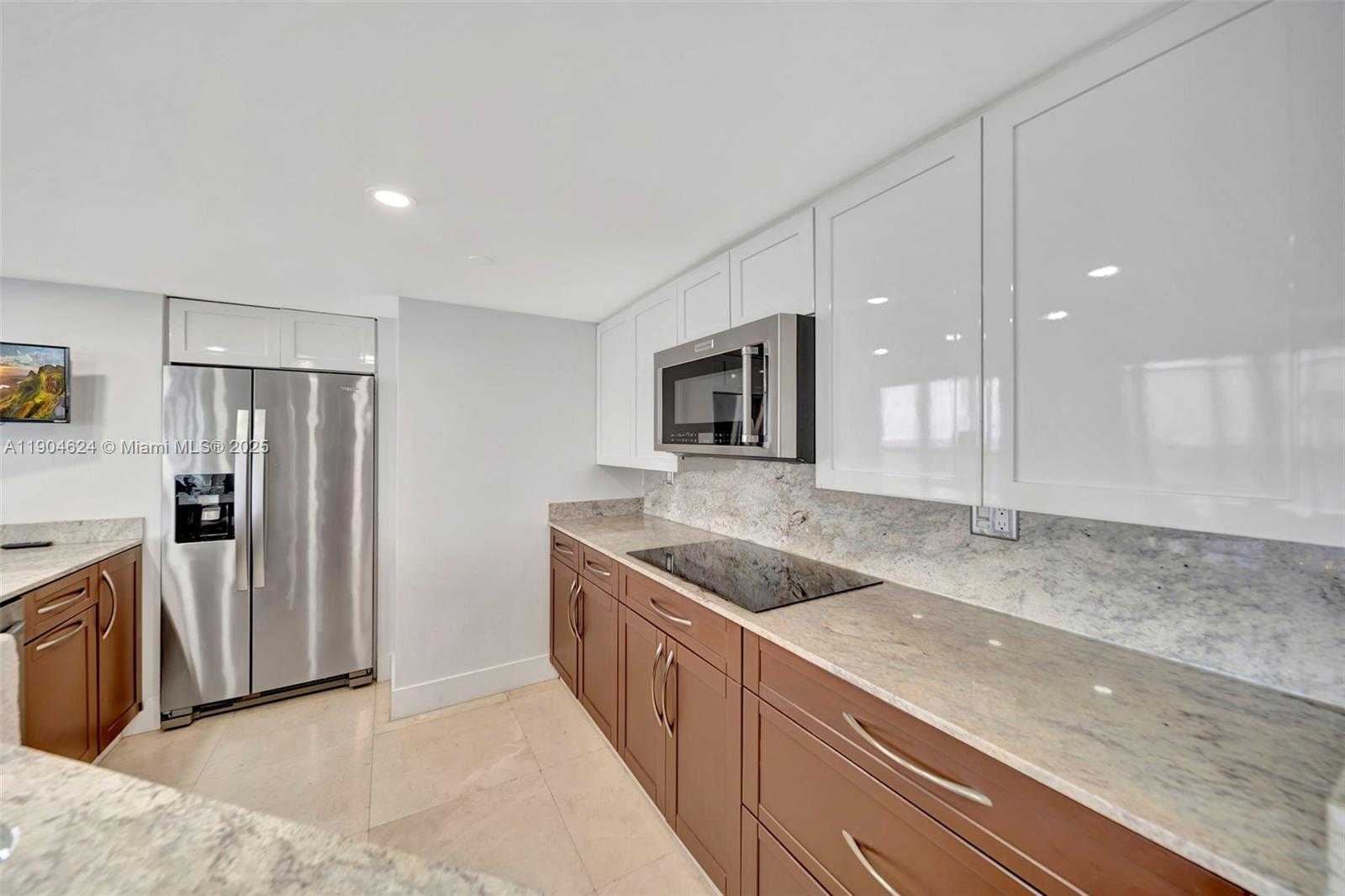 Small Image of 1717 NORTH BAYSHORE DR #A-3534, Miami Number 26