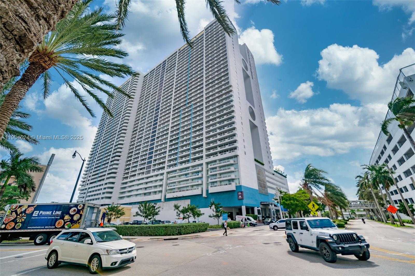 Small Image of 1717 NORTH BAYSHORE DR #A-3534, Miami Number 42