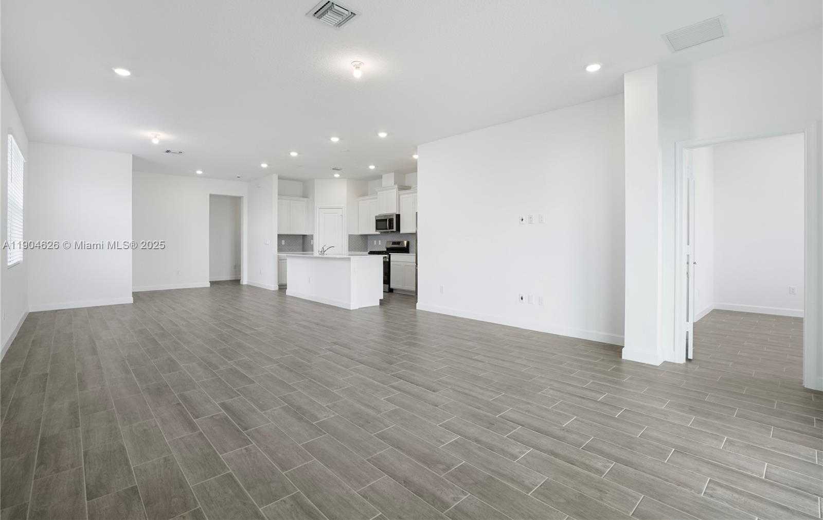 Small Image of 19655 BARN SWALLOW WAY #19655, Loxahatchee Number 13