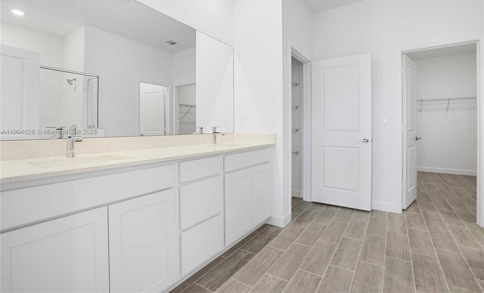 Small Image of 19655 BARN SWALLOW WAY #19655, Loxahatchee Number 17